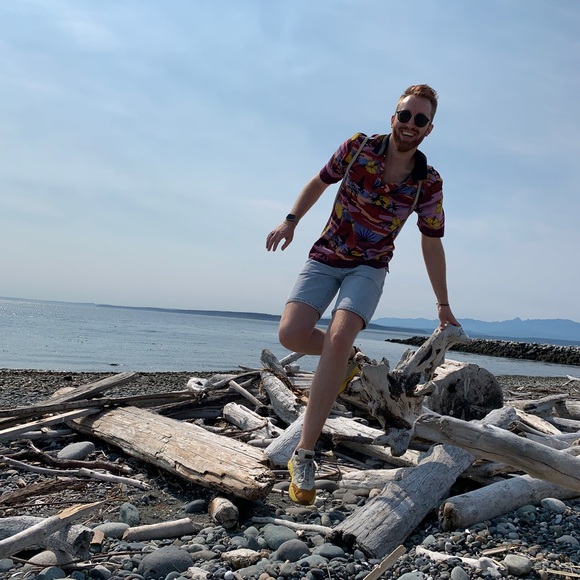 Meet your Posher, Andrew - Picture 15 of 16